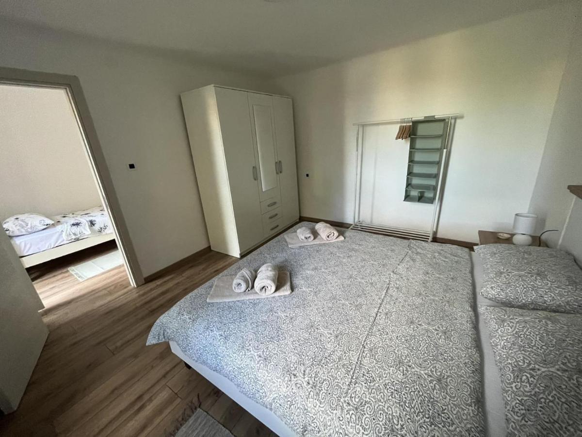 Apartment Hermes Ловран Екстер'єр фото
